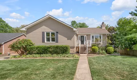 3248 Buckhorn Dr, Lexington, KY 40515