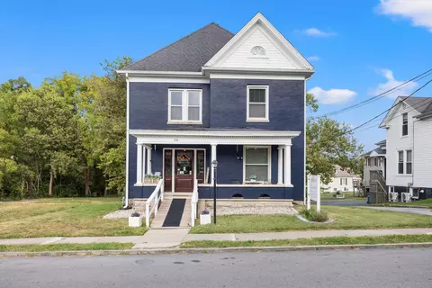 116 N 1st St, Danville, KY 40422