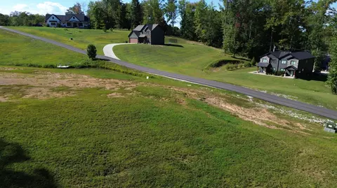 9999 Ashley Acres Dr, Corbin, KY 40701 photo 2