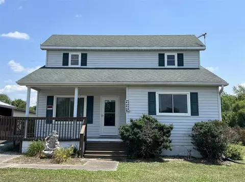 225 Crawfords Ln, Stanford, KY 40484