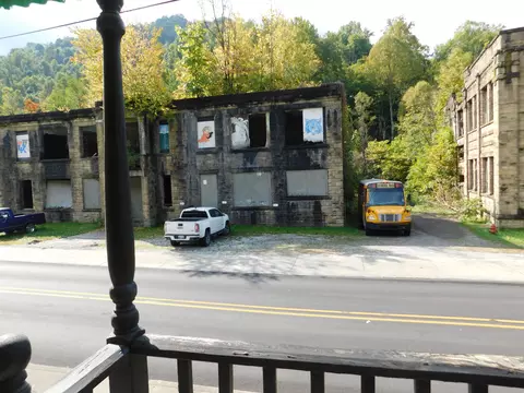 Exterior - 315 E Main St, Lynch, KY 40855 photo 5 of 22