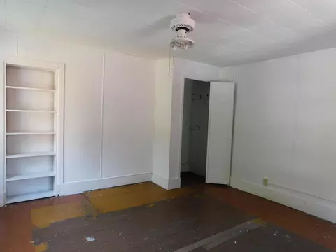 Bedroom - 315 E Main St, Lynch, KY 40855 photo 10 of 18