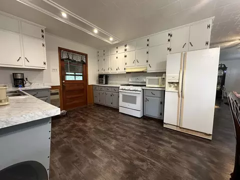 320 Jeru Knob Rd, Burnside, KY 42519 photo 13