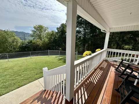 174 Fairview Trl, Bimble, KY 40915 photo 6