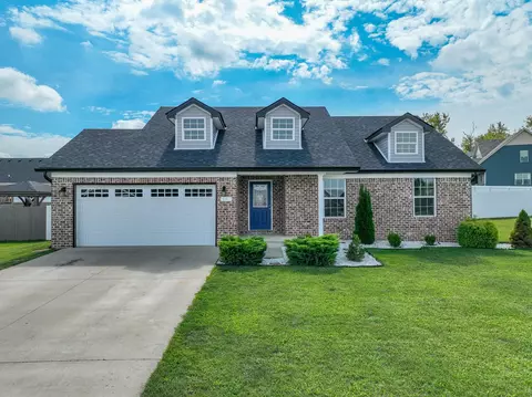 307 Divine Dr, Richmond, KY 40475
