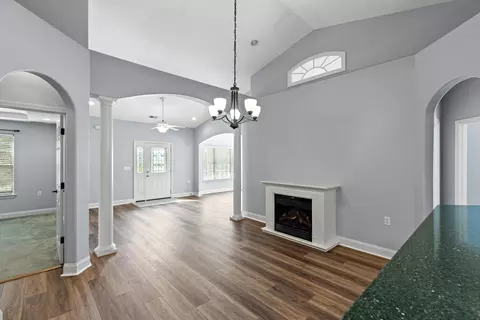 Living - 129 Evergreen Path, Georgetown, KY 40324 photo 3 of 5