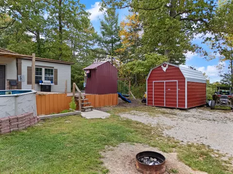 Exterior - 90 Damy Ln, Campton, KY 41301 photo 1 of 11