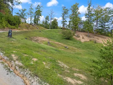 Exterior - 90 Damy Ln, Campton, KY 41301 photo 7 of 11