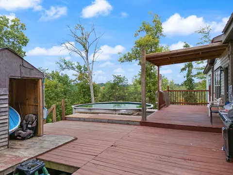 Exterior - 90 Damy Ln, Campton, KY 41301 photo 6 of 11