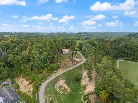 View/Area - 90 Damy Ln, Campton, KY 41301 photo 3 of 13