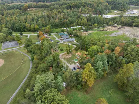 View/Area - 90 Damy Ln, Campton, KY 41301 photo 9 of 13