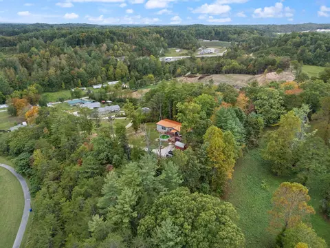 View/Area - 90 Damy Ln, Campton, KY 41301 photo 8 of 13