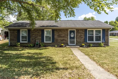 1101 Pocahontas Ct, Georgetown, KY 40324