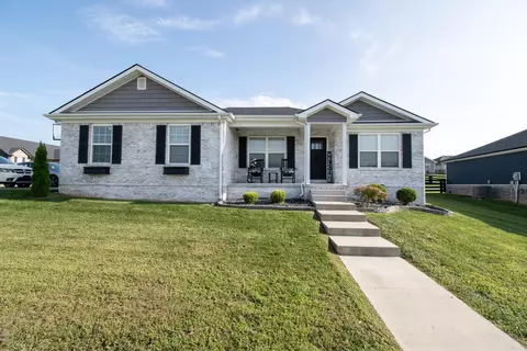 149 Page Dr, Richmond, KY 40475