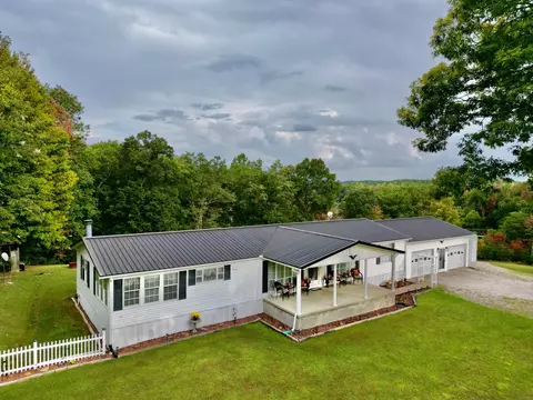 134 Crawford Rd, Beattyville, KY 41311