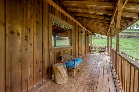 446 Levy Rd, Paris, KY 40361 photo 9