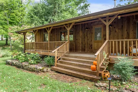 446 Levy Rd, Paris, KY 40361 photo 4