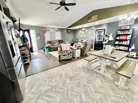 93 Link Dr, Pine Knot, KY 42635 photo 6