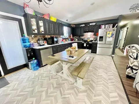 93 Link Dr, Pine Knot, KY 42635 photo 5