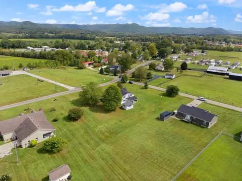 695 Maple St, Stanton, KY 40380 photo 72