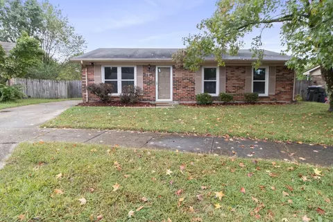1541 Summa Meadow Dr, Lexington, KY 40515