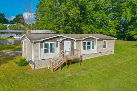 624 Douglas Blvd, Corbin, KY 40701 photo 2