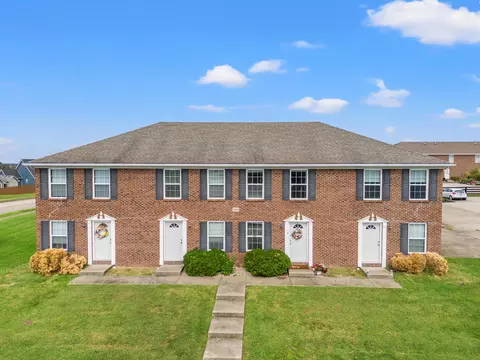 1040 Autumn Leaf Dr, Richmond, KY 40475