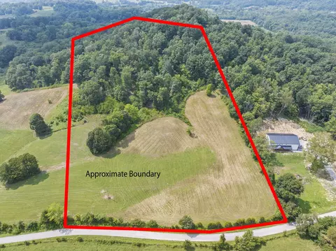 9999 Dripping Springs Rd, Crab Orchard, KY 40419