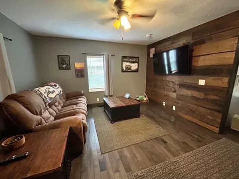 125 Trailhead Dr, Burnside, KY 42519 photo 3