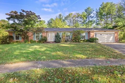 3437 Bellmeade Rd, Lexington, KY 40517