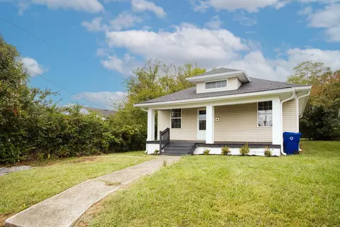 235 W Broadway St, Winchester, KY 40391