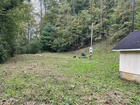 310 Simms Frk, Arjay, KY 40902