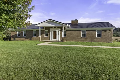 11045 Ky 698, Hustonville, KY 40437