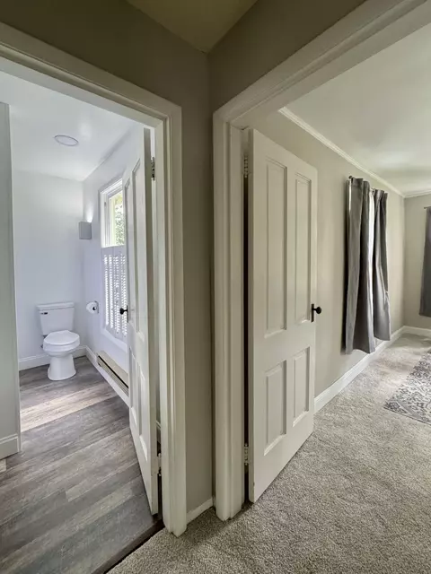 Entry Way - 407 Prospect St, Berea, KY 40403 photo 2 of 3