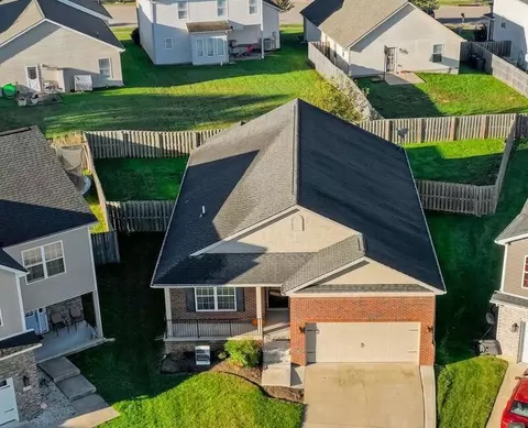 2801 Cherry Blossom Way, Lexington, KY 40511
