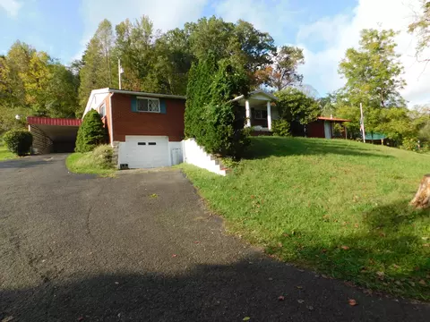 24455 Old Hwy 119, Cumberland, KY 40823