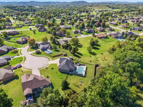 View/Area - 415 Koa Ct, Berea, KY 40403 photo 3 of 9