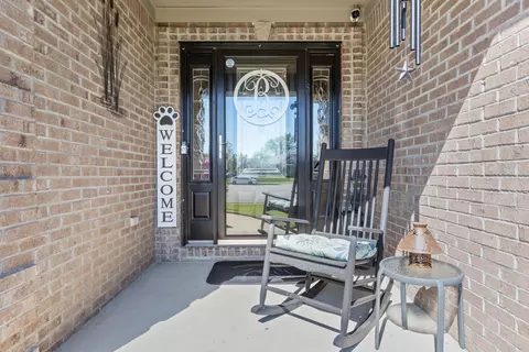 Exterior - 415 Koa Ct, Berea, KY 40403 photo 3 of 19