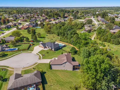 View/Area - 415 Koa Ct, Berea, KY 40403 photo 7 of 9