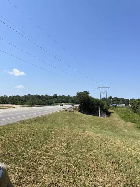 6 Ac Richmond Rd, Irvine, KY 40336