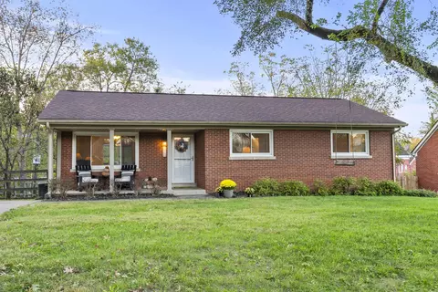 107 Oak St, Midway, KY 40347