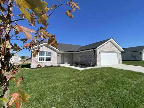 204 Navajo Dr, Richmond, KY 40475