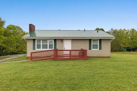620 Plum Lick Rd, Paris, KY 40361