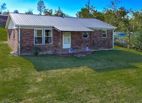 135 Green Chapel Rd, Jamestown, KY 42629