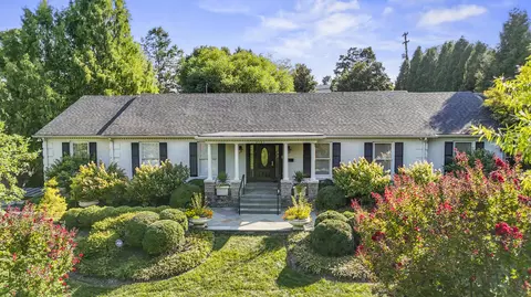 2161 Lakeside Dr, Lexington, KY 40502