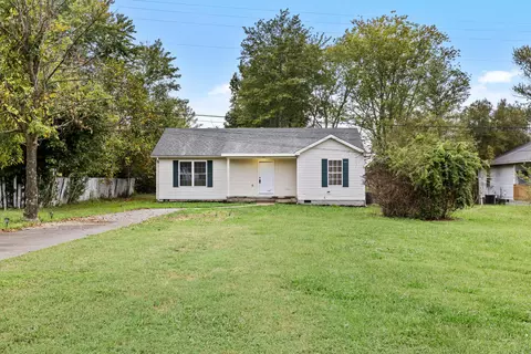 51 Greenway Rd, Stanton, KY 40380