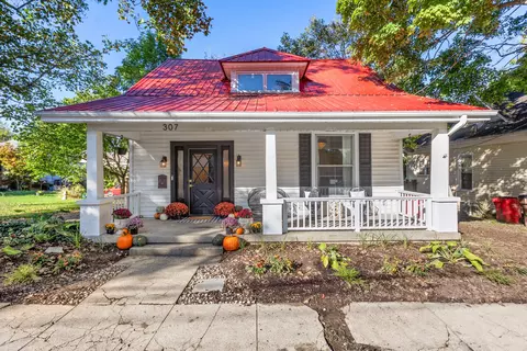 307 W Walnut St, Nicholasville, KY 40356