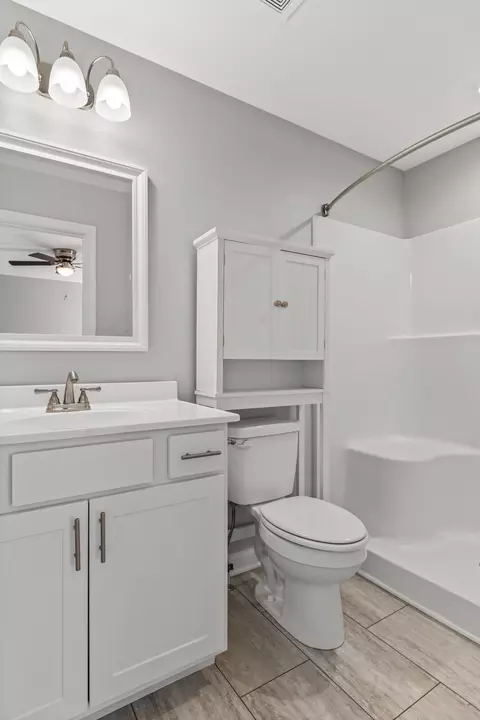 Bath - 4035 Ruby Rose Rd, Richmond, KY 40475 photo 6 of 6