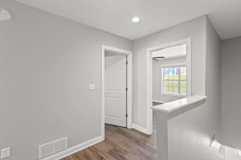 Entry Way - 4035 Ruby Rose Rd, Richmond, KY 40475 photo 1 of 2