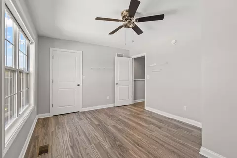 Bedroom - 4035 Ruby Rose Rd, Richmond, KY 40475 photo 3 of 3